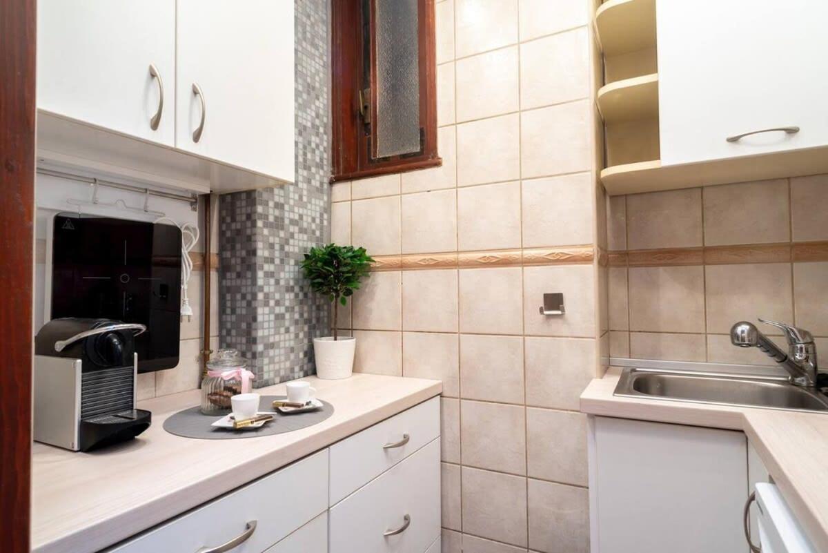 Convenient Apartment In The Heart Of Downtown Βουδαπέστη Εξωτερικό φωτογραφία